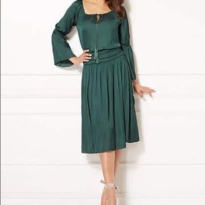 Elegant Green Long Sleeve Dress